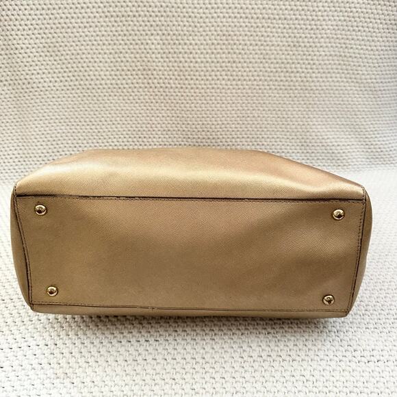 Michael Kors Cindy Gold Metallic Saffiano Leather Dome Shaped Top Handle Satchel - Picture 9 of 13